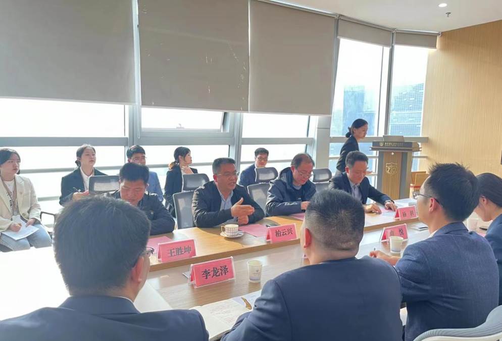 2dbbf2b2f13f12a9e9b7b77699a7b72 2dbbf2b2f13f12a9e9b7b77699a7b72